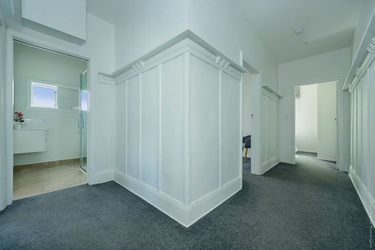 Photo of property in 44 Centaurus Road, Cashmere, Christchurch, 8022