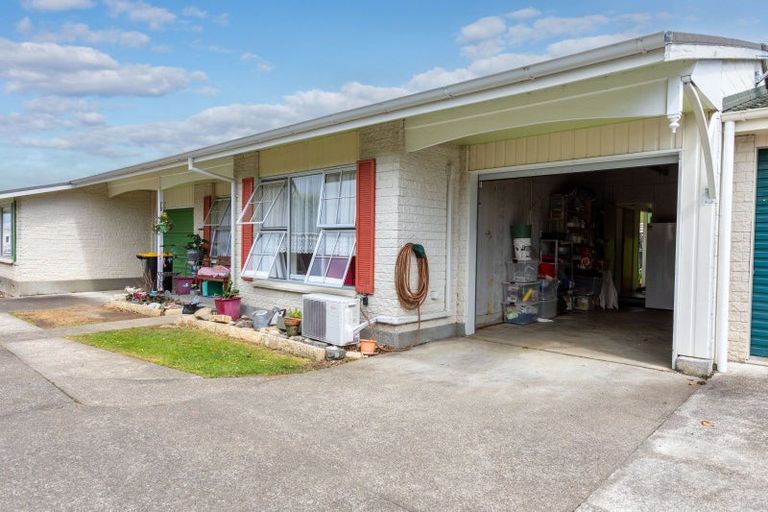 Photo of property in 15b Queen Street, Dannevirke, 4930