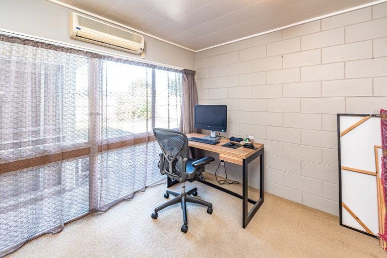 Photo of property in 1/54 Fitzherbert Avenue, Tawhero, Wanganui, 4501