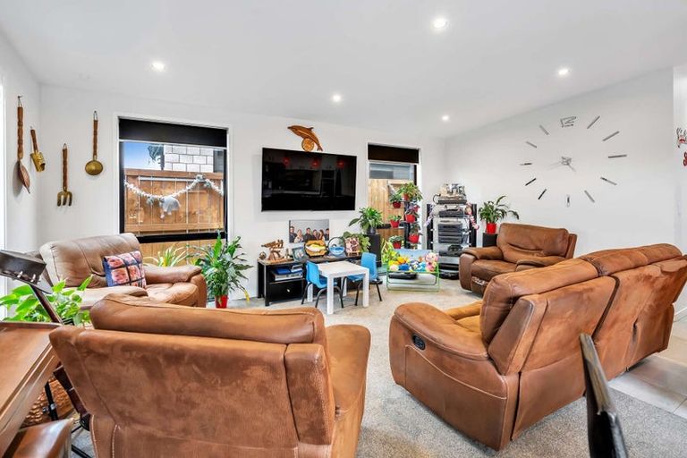 Photo of property in 11 Te Paea Crescent, Papamoa Beach, Papamoa, 3118