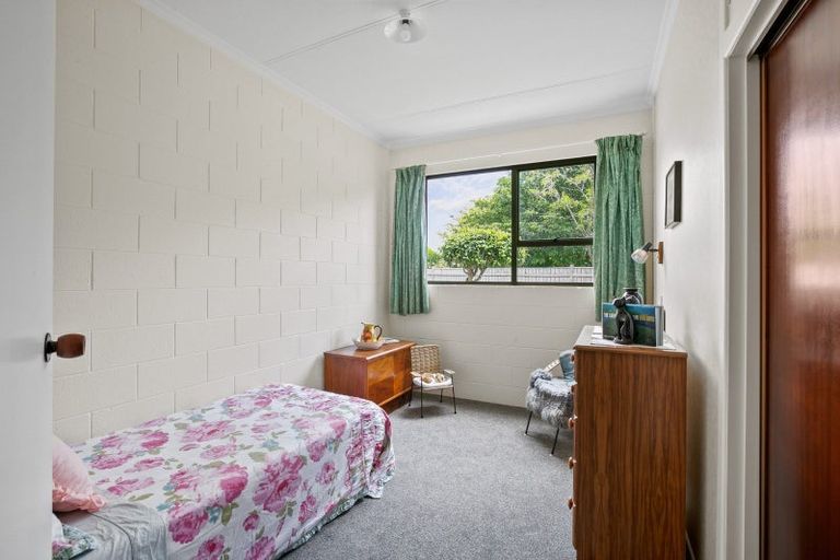 Photo of property in 3 Prudence Place, Oakura, 4314