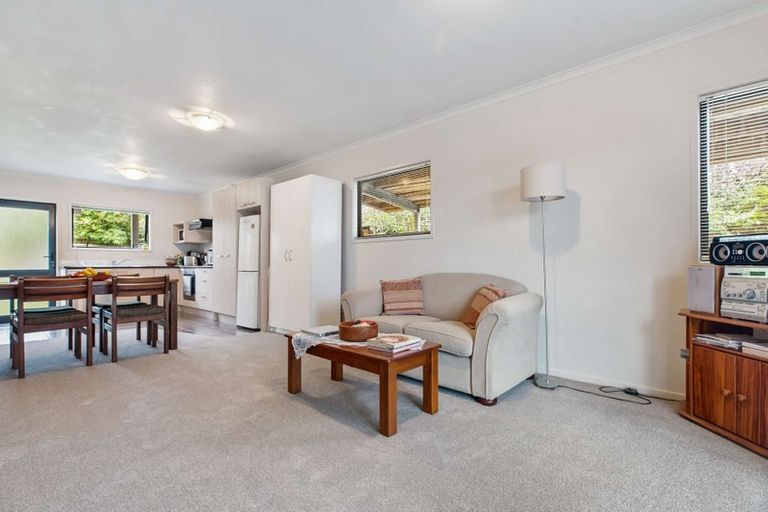 Photo of property in 27/94 Glengarry Road, Glen Eden, Auckland, 0602