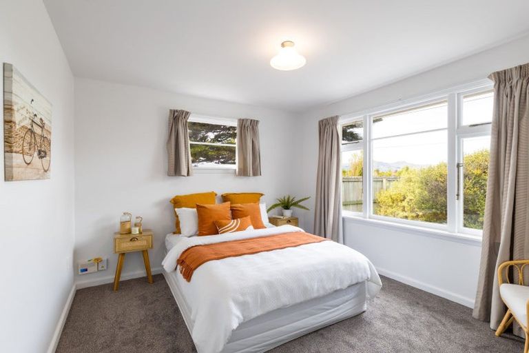 Photo of property in 413 Breezes Road, Aranui, Christchurch, 8061