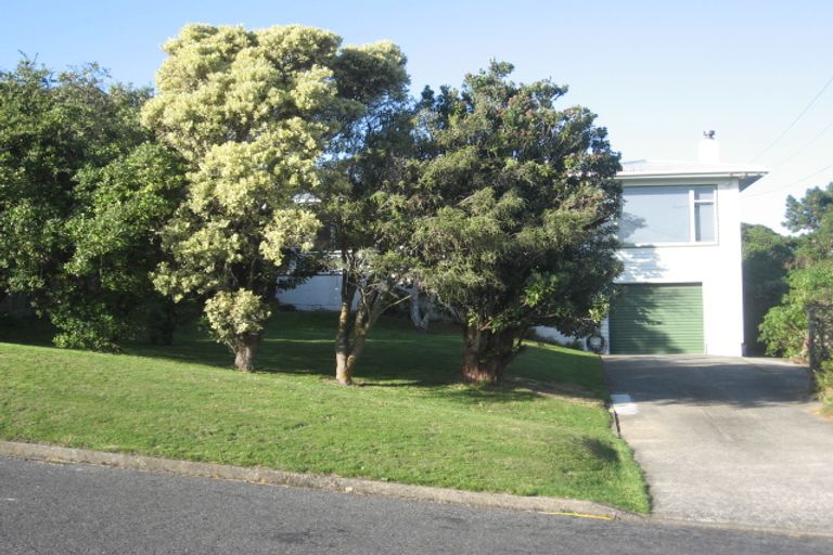 Photo of property in 12 Herewini Street, Titahi Bay, Porirua, 5022