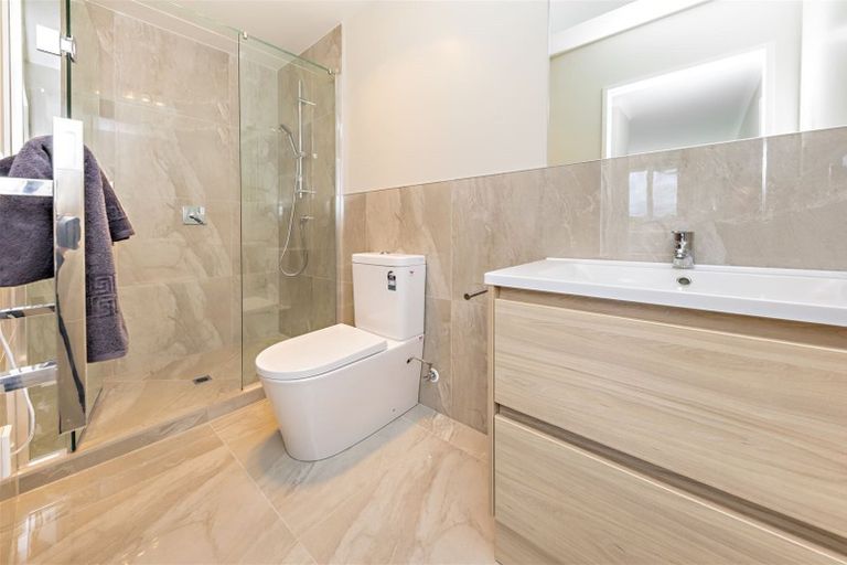 Photo of property in 27 Warbler Crescent, Papakura, 2110