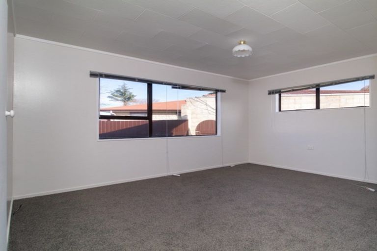 Photo of property in 44 Columbus Crescent, Flaxmere, Hastings, 4120