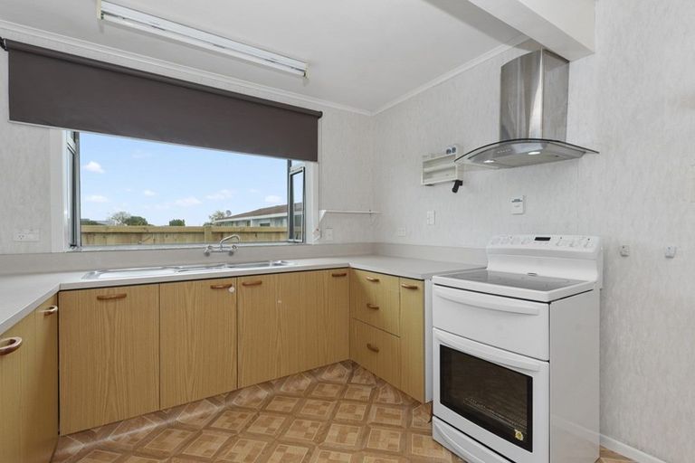 Photo of property in 12 Joanna Place, Deanwell, Hamilton, 3206