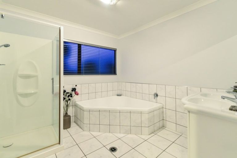 Photo of property in 2 Gracefield Place, Huntington, Hamilton, 3210