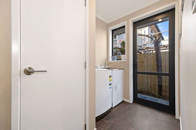 Photo of property in 22 Devon Street, Sydenham, Christchurch, 8023