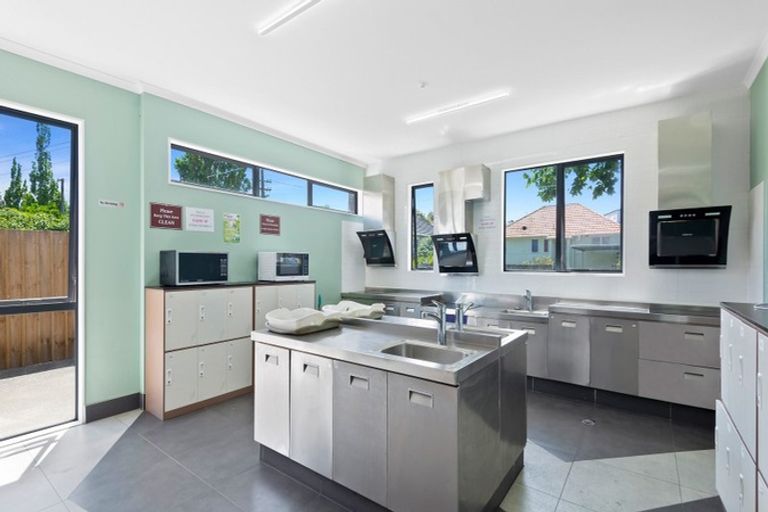 Photo of property in 6 Brookfield Avenue, Onehunga, Auckland, 1061