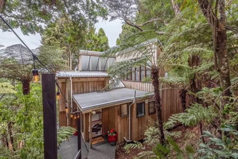 Photo of property in 86 Rangatira Road, Beach Haven, Auckland, 0626