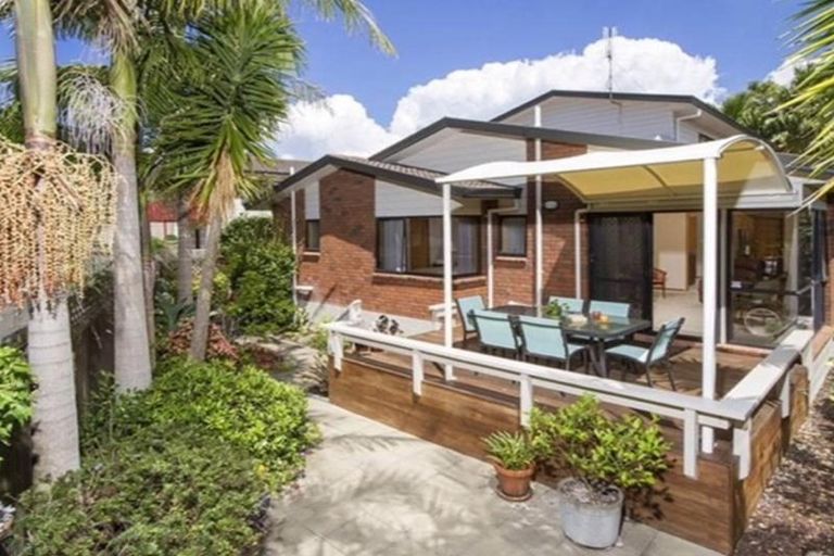 Photo of property in 1/7 Eban Avenue, Hillcrest, Auckland, 0627