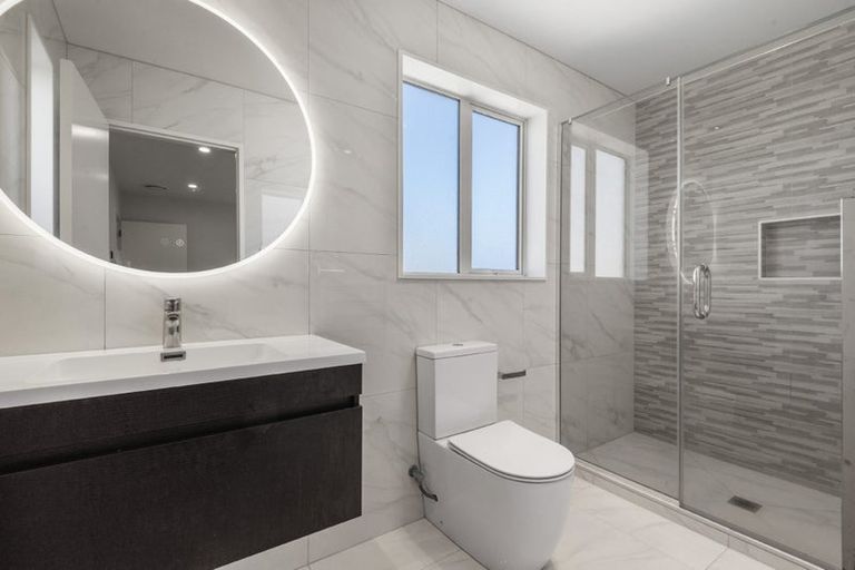 Photo of property in 126b Coronation Road, Hillcrest, Auckland, 0627