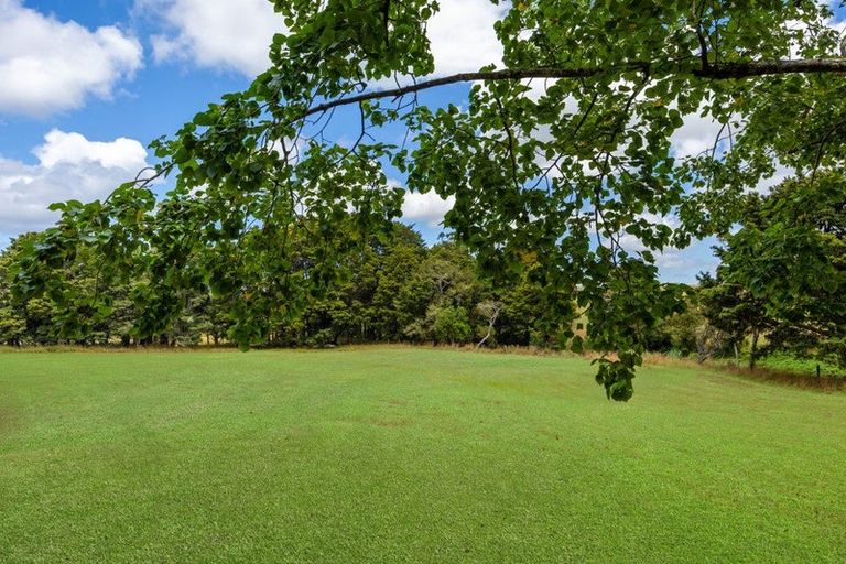 Photo of property in 196 Tomarata Valley Road, Wellsford, 0974