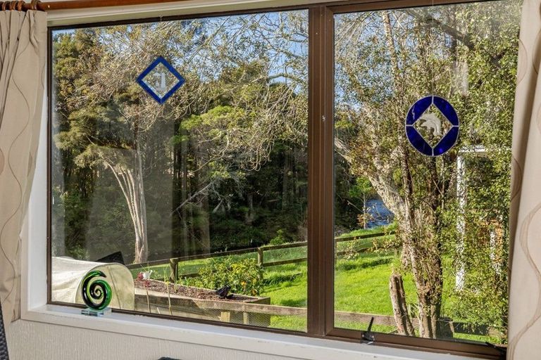 Photo of property in 6 Tuatahi Place, Kerikeri, 0230