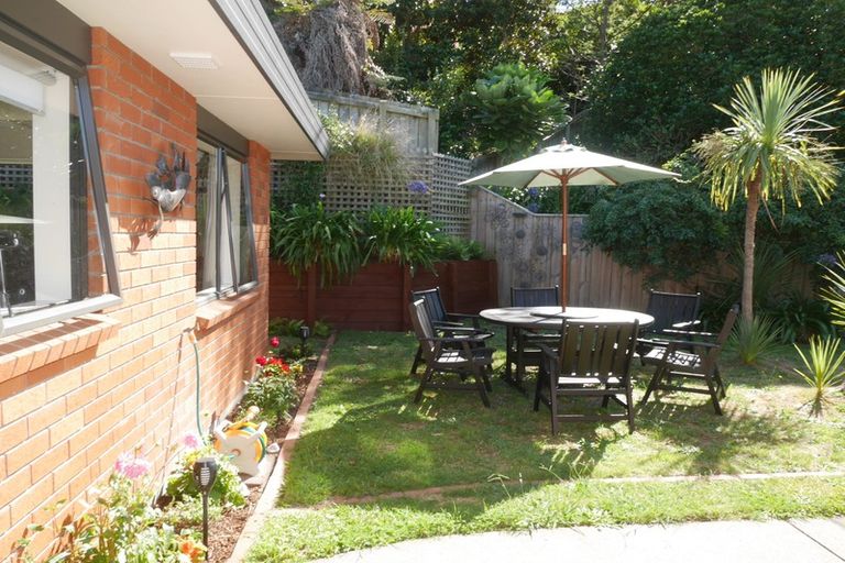 Photo of property in 121 Weggery Drive, Waikanae Beach, Waikanae, 5036