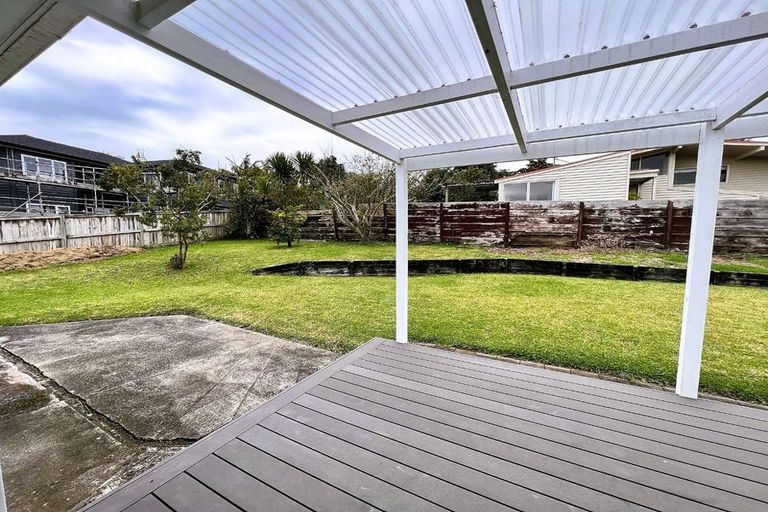 Photo of property in 27 Linwood Avenue, Forrest Hill, Auckland, 0620