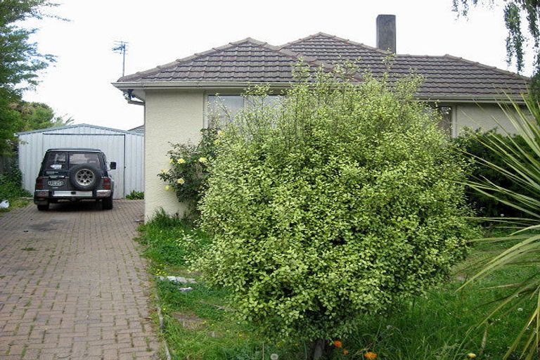 Photo of property in 23 Tuckers Road, Redwood, Christchurch, 8051