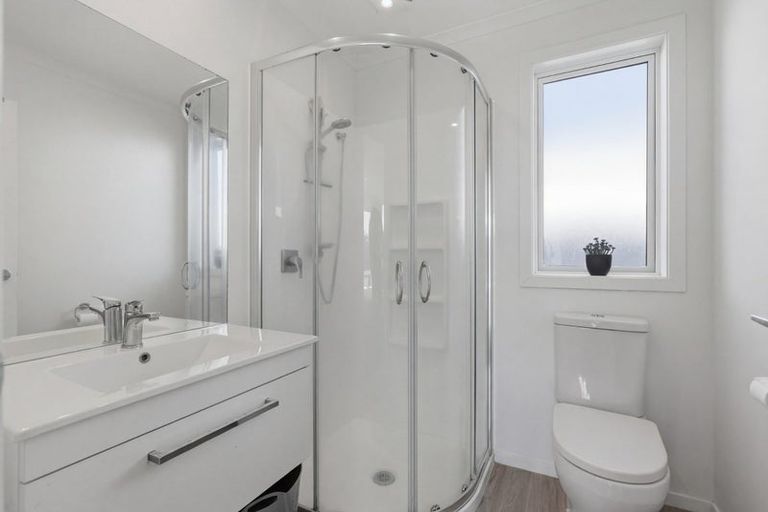 Photo of property in 50a Puhirake Crescent, Pyes Pa, Tauranga, 3112