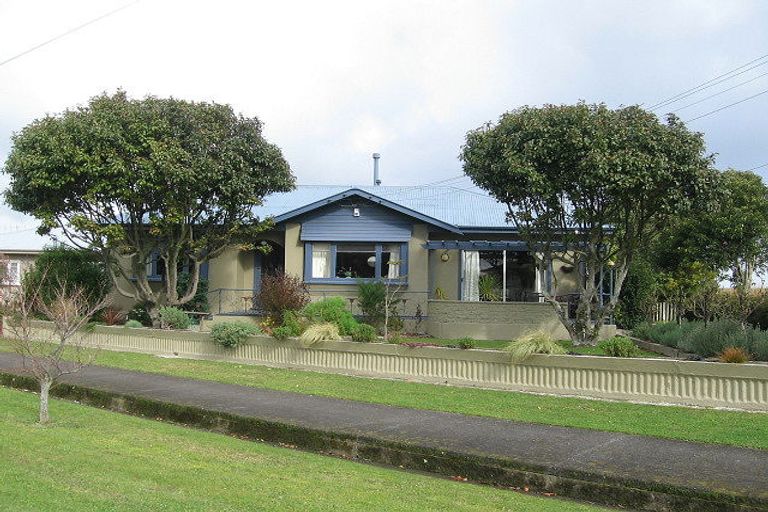 Photo of property in 3 Edmay Street, Feilding, 4702