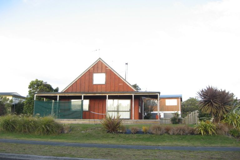 Photo of property in 6 Te Waaka Terrace, Kuratau, Turangi, 3381