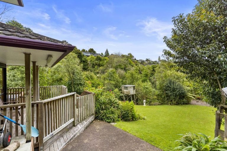 Photo of property in 18 Montressor Place, Howick, Auckland, 2014