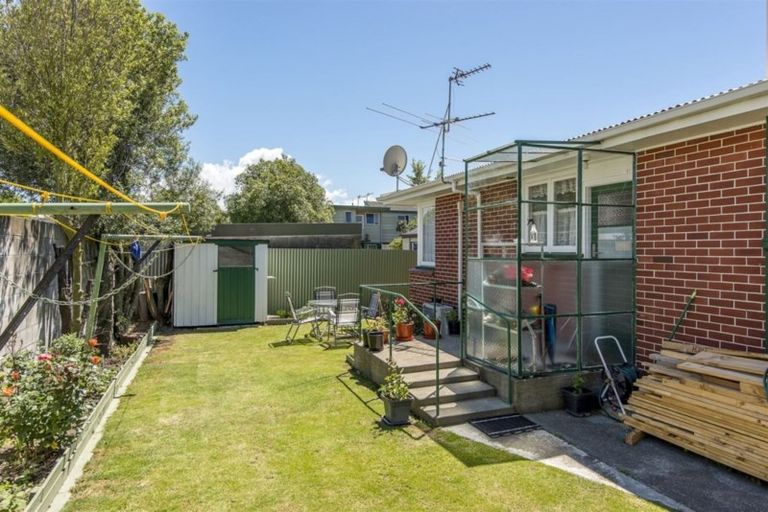 Photo of property in 4/21 Newnham Terrace, Upper Riccarton, Christchurch, 8041