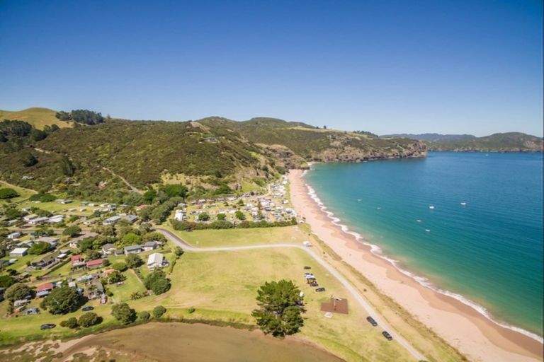 Photo of property in 54 Tauranga Bay Beach Road, Kaeo, 0478