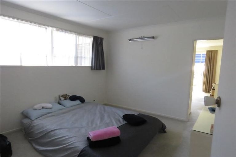 Photo of property in 78 Mangorei Road, Strandon, New Plymouth, 4312