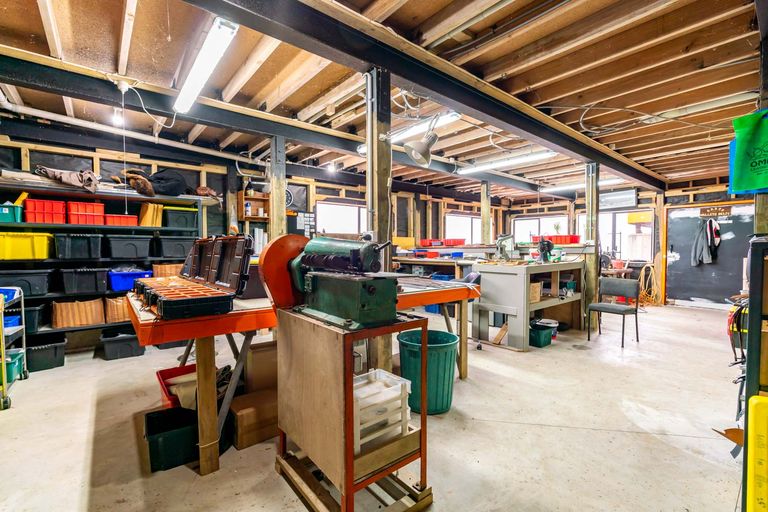 Photo of property in 4800 State Highway 1, Waipu, 0582