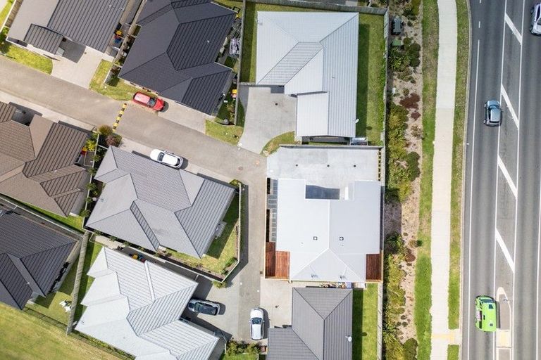 Photo of property in 38b Richardson Road, Omokoroa, 3172