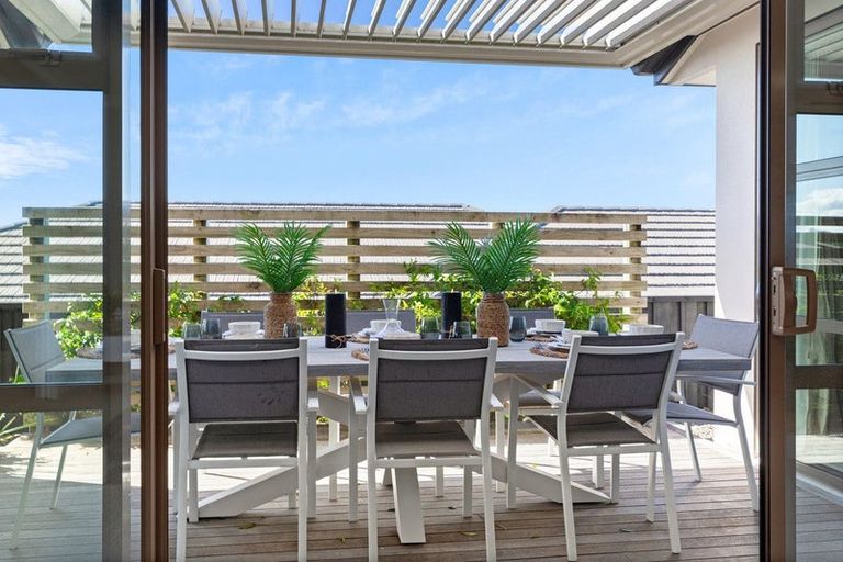 Photo of property in 24 Rexford Heights, Pyes Pa, Tauranga, 3112