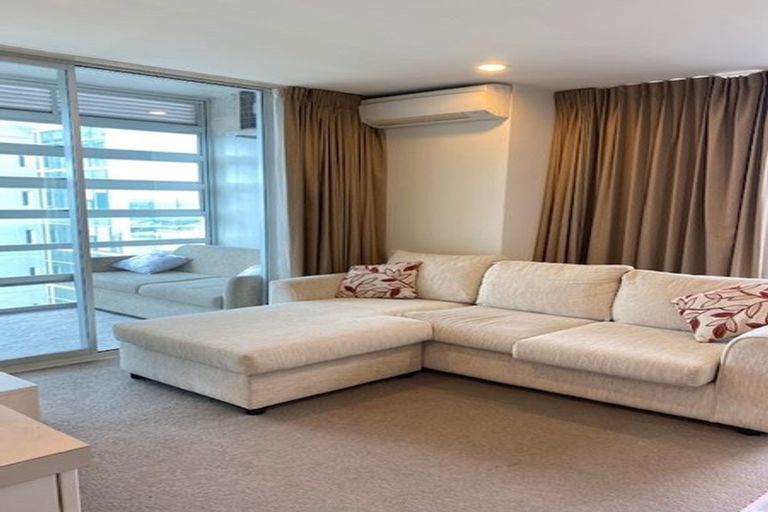 Photo of property in Proximity Apartments, 909/17 Osterley Way, Manukau, Auckland, 2104