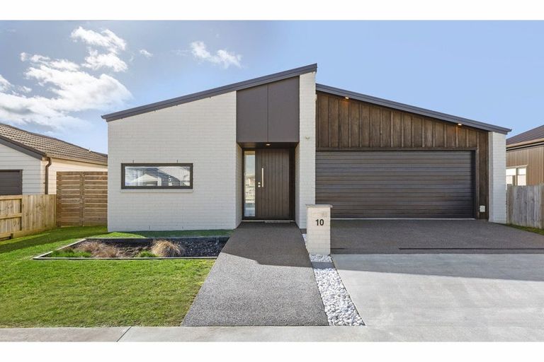 Photo of property in 10 Hapu Avenue, Baverstock, Hamilton, 3200