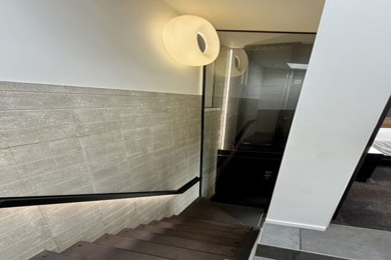 Photo of property in 64a Orangi Kaupapa Road, Northland, Wellington, 6012