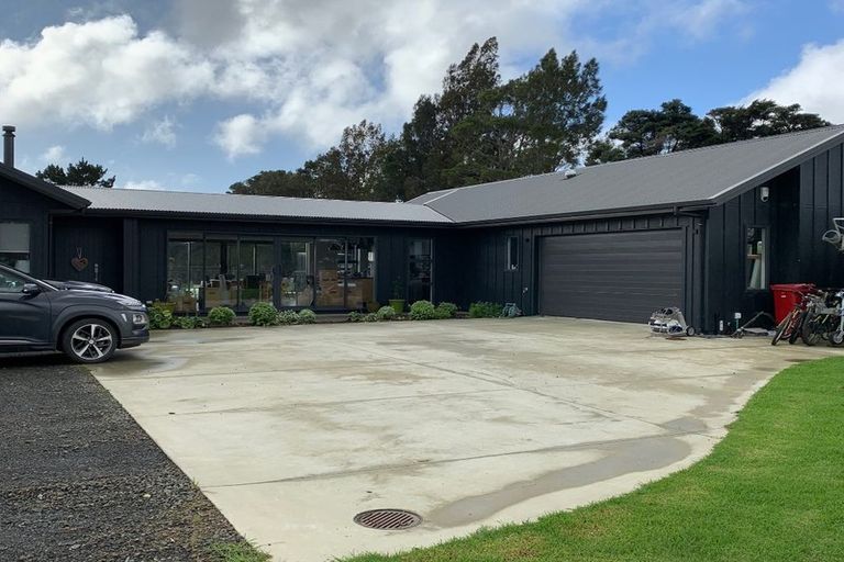 Photo of property in 168 Barrett Road, Riverhead, Albany, 0793