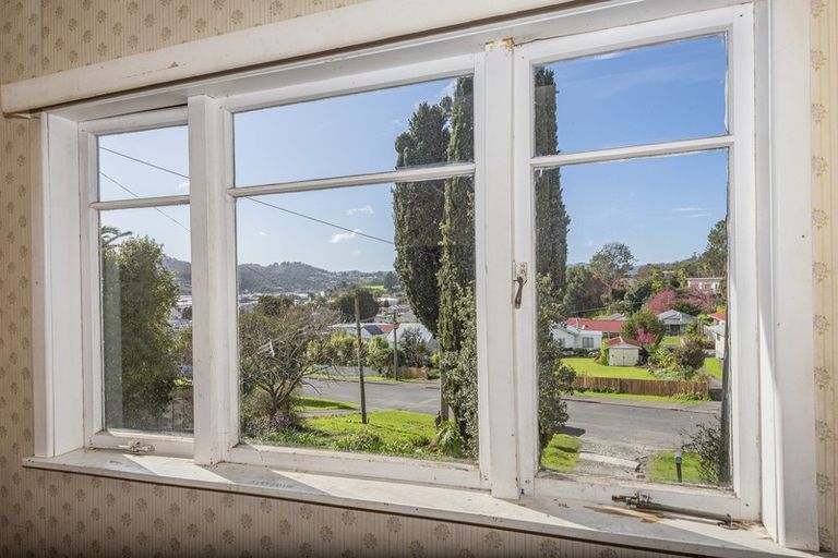 Photo of property in 16 Leith Street, Morningside, Whangarei, 0110