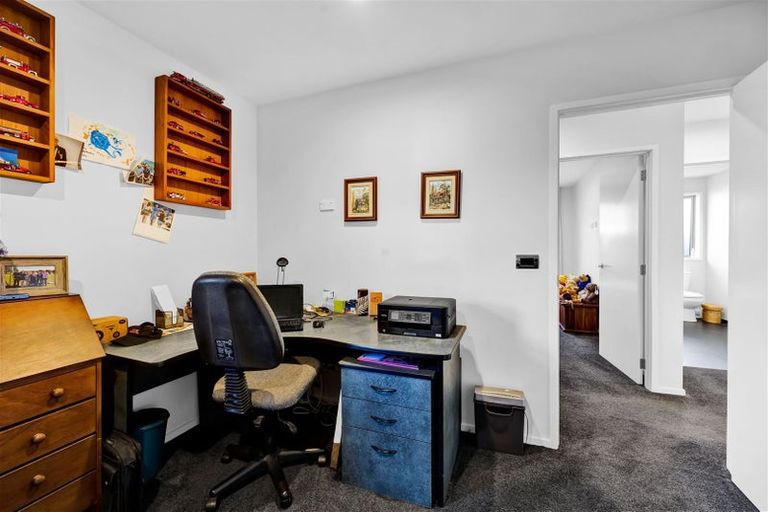 Photo of property in 15 Keene Drive, Bell Block, New Plymouth, 4312