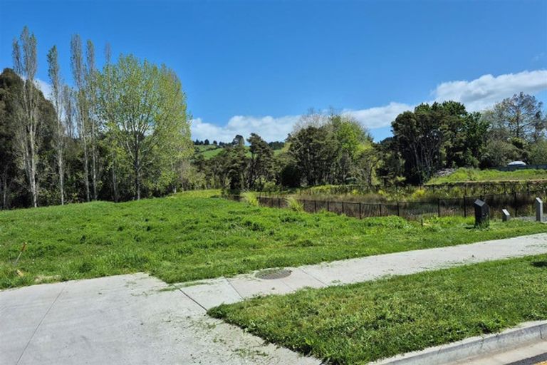 Photo of property in 39 Ferndale Drive, Kawakawa Bay, 2585
