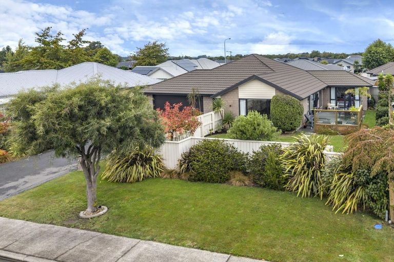 Photo of property in 2 Pukeko Place, Rangiora, 7400