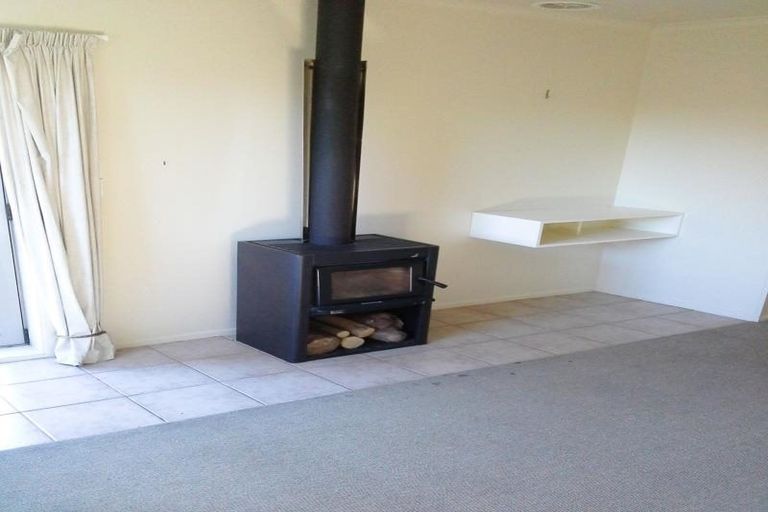 Photo of property in 36 Smeaton Road, Bell Block, New Plymouth, 4312