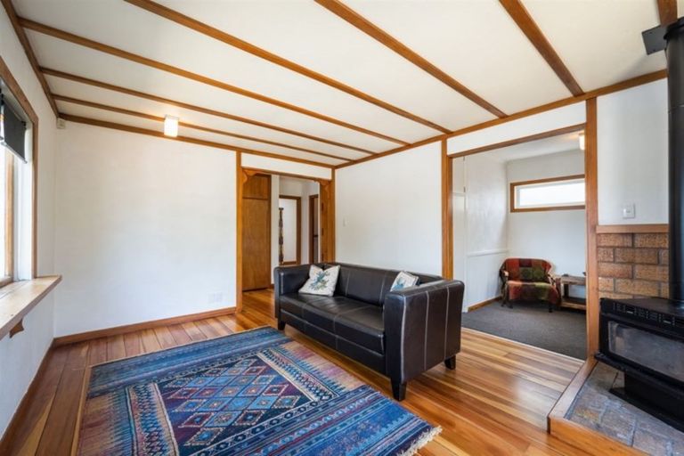 Photo of property in 2/20 Donovan Avenue, Massey, Auckland, 0614