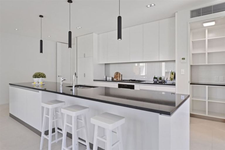 Photo of property in 142c Glandovey Road, Strowan, Christchurch, 8052