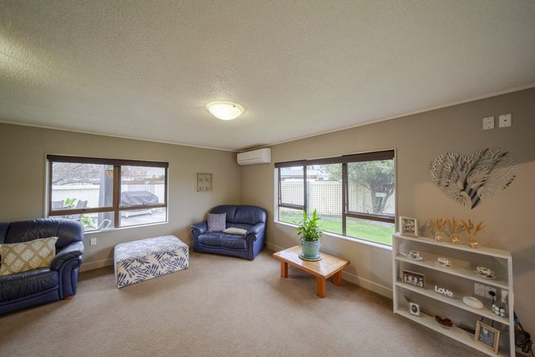 Photo of property in 375 Westminster Avenue, Tamatea, Napier, 4112