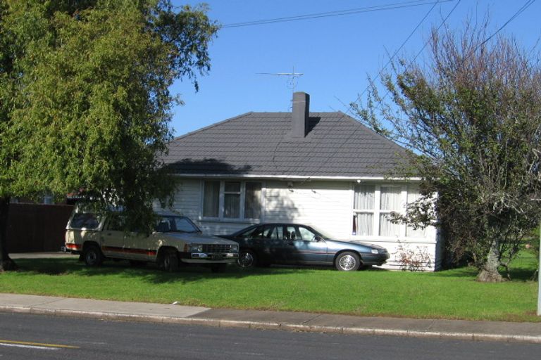 Photo of property in 27 Cobham Crescent, Otara, Auckland, 2023