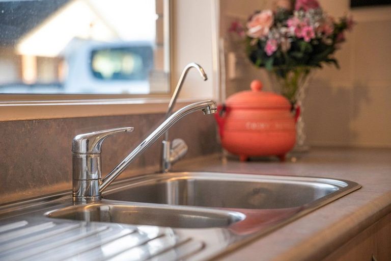 Photo of property in 10/262 Centreway Road, Orewa, 0931