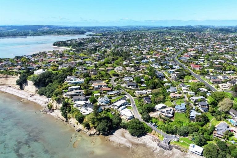 Photo of property in 12 Island View Terrace, Cockle Bay, Auckland, 2014