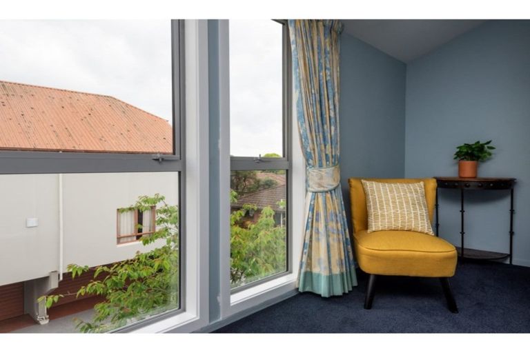 Photo of property in 4/86 Springfield Road, St Albans, Christchurch, 8014