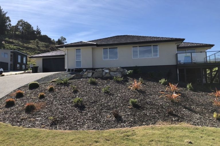 Photo of property in 94 Coster Street, Stoke, Nelson, 7011