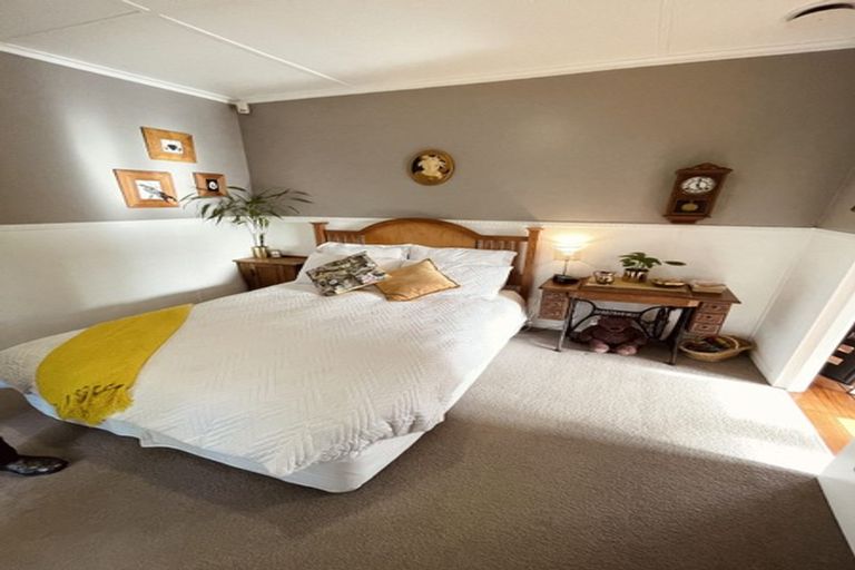 Photo of property in 2/9 Copley Street, New Lynn, Auckland, 0600